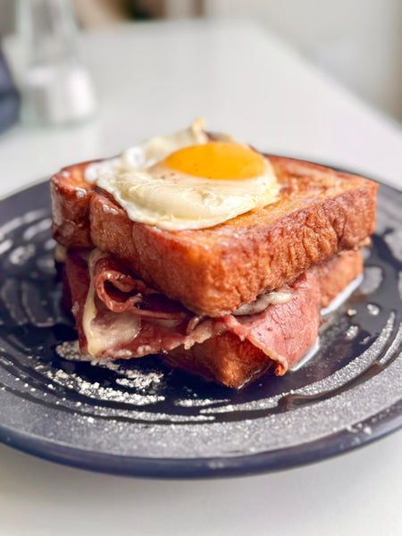 CINNAMON ROLL PASTRAMI